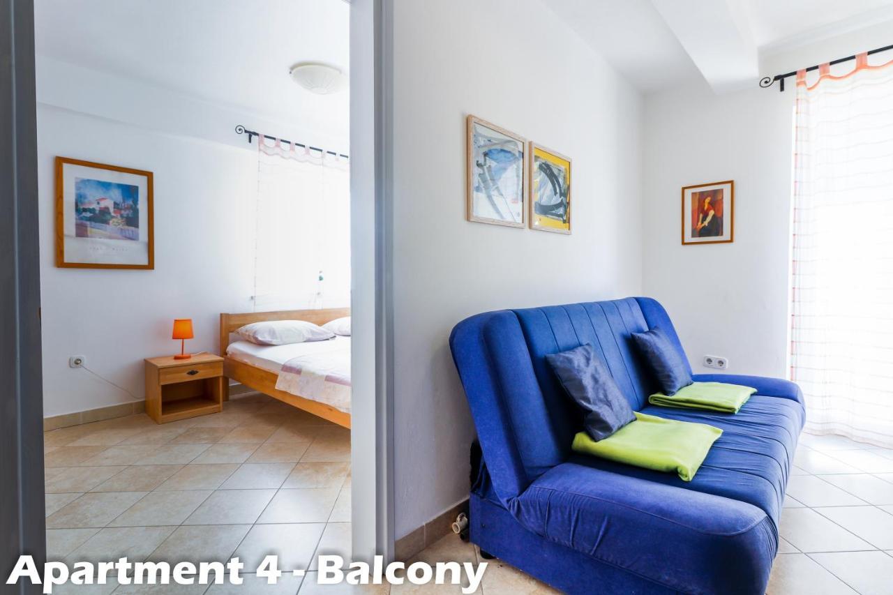 Art Apartments 브르사르 외부 사진